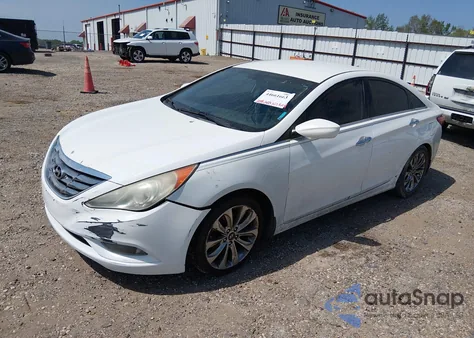 2013 Hyundai Sonata Se z USA, uszkodzony, nr VIN 5NPEC4AC0DH687244